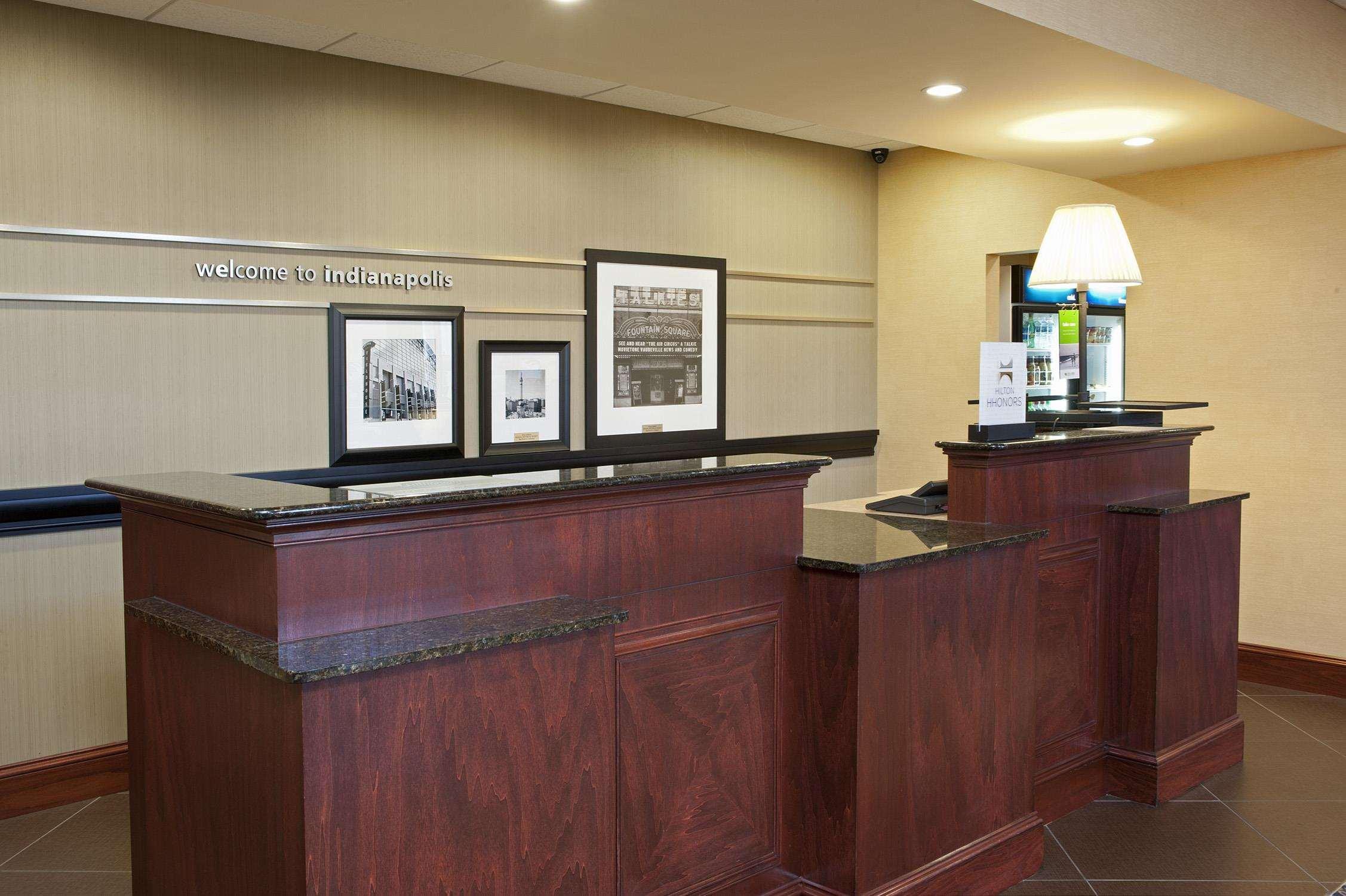 Hampton Inn & Suites Indianapolis-Airport Dalaman gambar